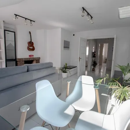 183a Apto En Pleno Centro Con Vistas Al Mar